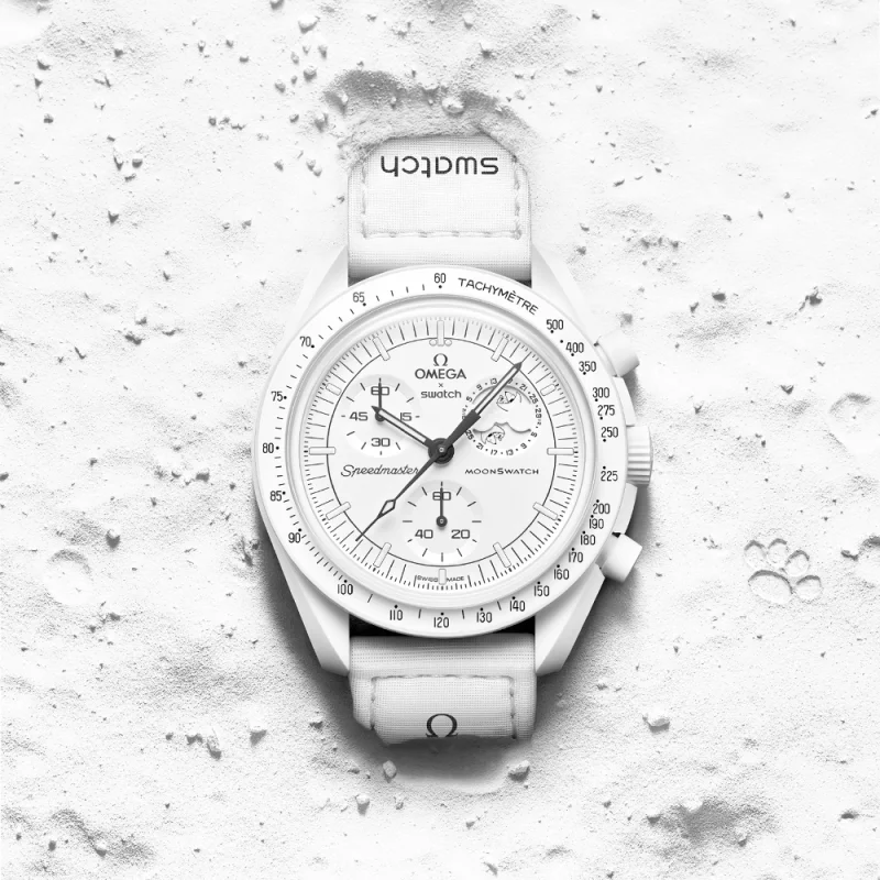 Swatch X OMEGA SNOOPY WHITE MISSION TO THE MOONPHASE
