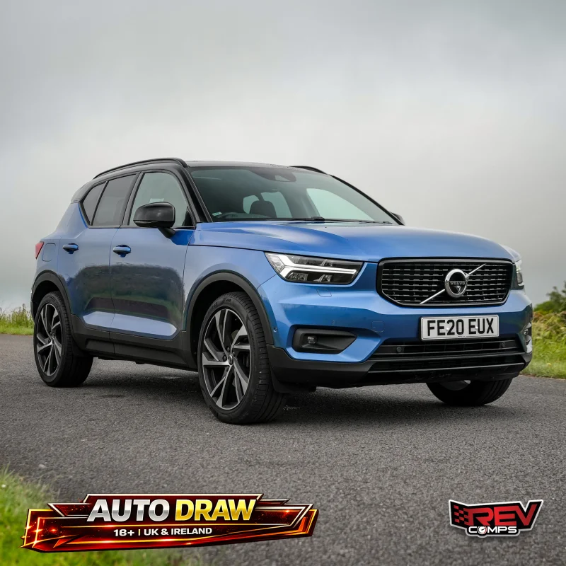 2020 VOLVO XC40 R-DESIGN PRO T4 + £1000