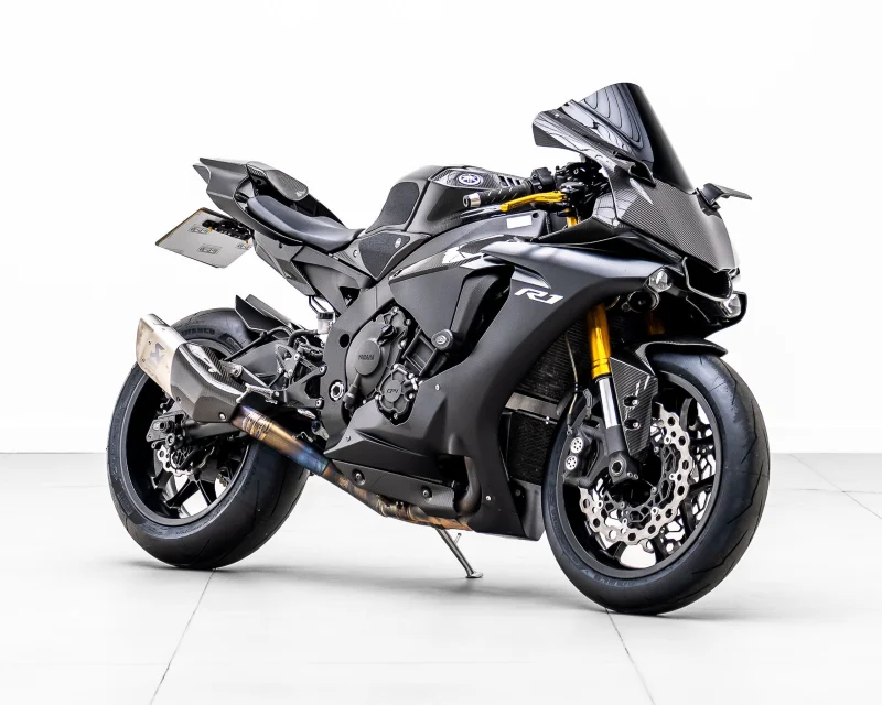 Win This Yamaha R1!