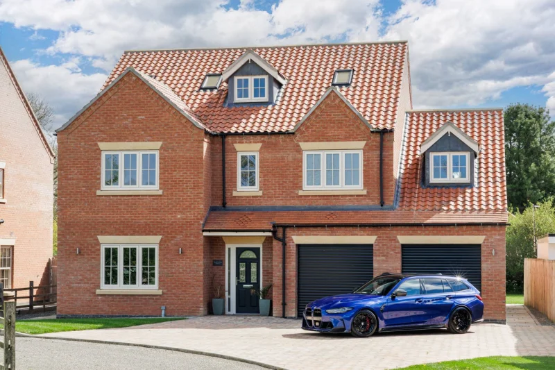 5-Bedroom Lincolnshire Home & BMW M3 Touring or £575,000 Tax Free