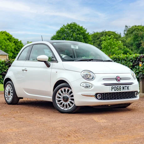 Fiat 500 Lounge - Affordable Daily