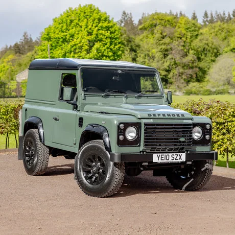 Land rover Defender 90 2.4 TDCi Hard Top + £1000 cash