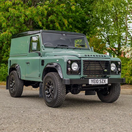 Land rover Defender 90 2.4 TDCi Hard Top + £1000 cash
